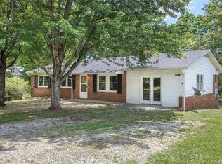 140 W Park Pl, Marion, NC 28752