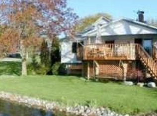 515 Shady Oaks St, Lake Orion, MI