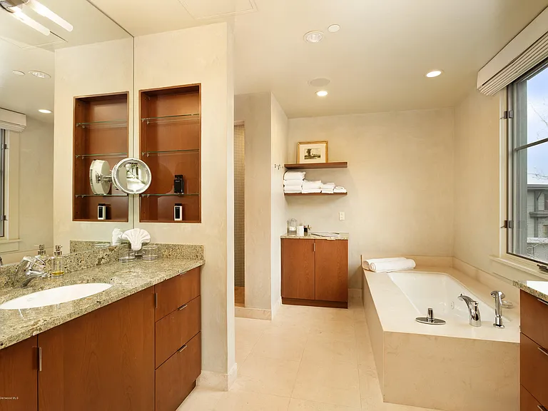 102 Founders Pl #301 — Photo 12