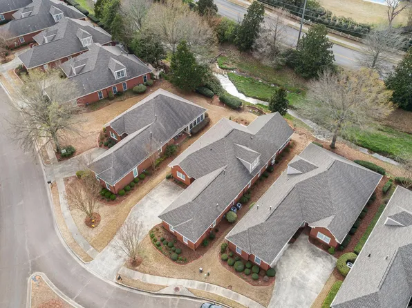 5010 Somerby Dr SE, Huntsville, AL 35802