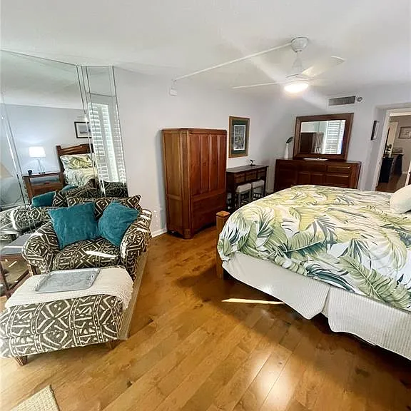 1290 Gulf Blvd #307 — Photo 16