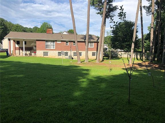 3rd image of 2337 Haynes Trace Dr