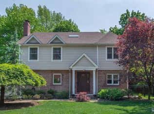 140 Phelps Ave, Cresskill, NJ 07626