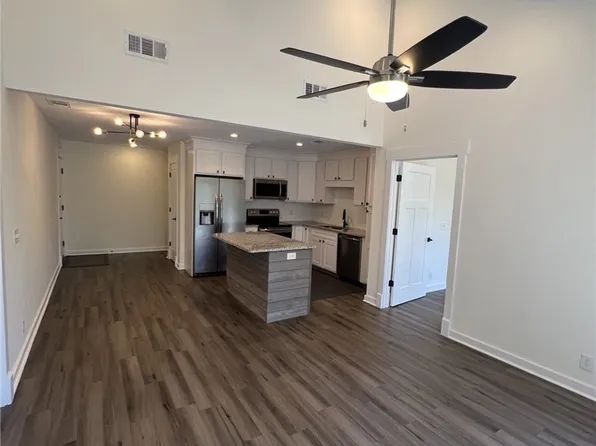 100 Blair Rd APT E5, Saint Simons Island, GA 31522