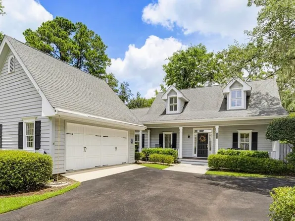 157 Locust Fence Road, St. Helena Island, SC 29920