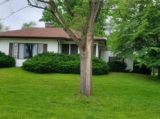 615 E Gravois Ave, Saint Clair, MO 63077