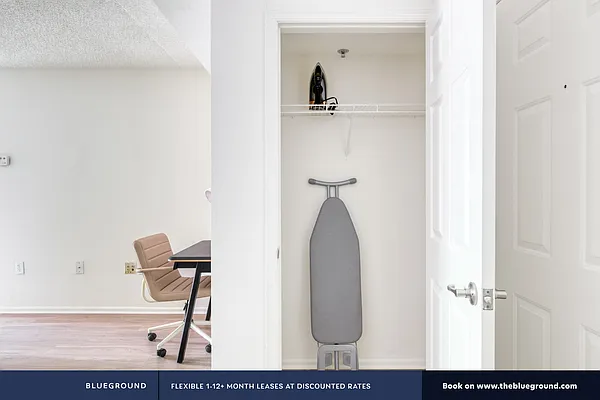 Rented by The Blueground | media 253