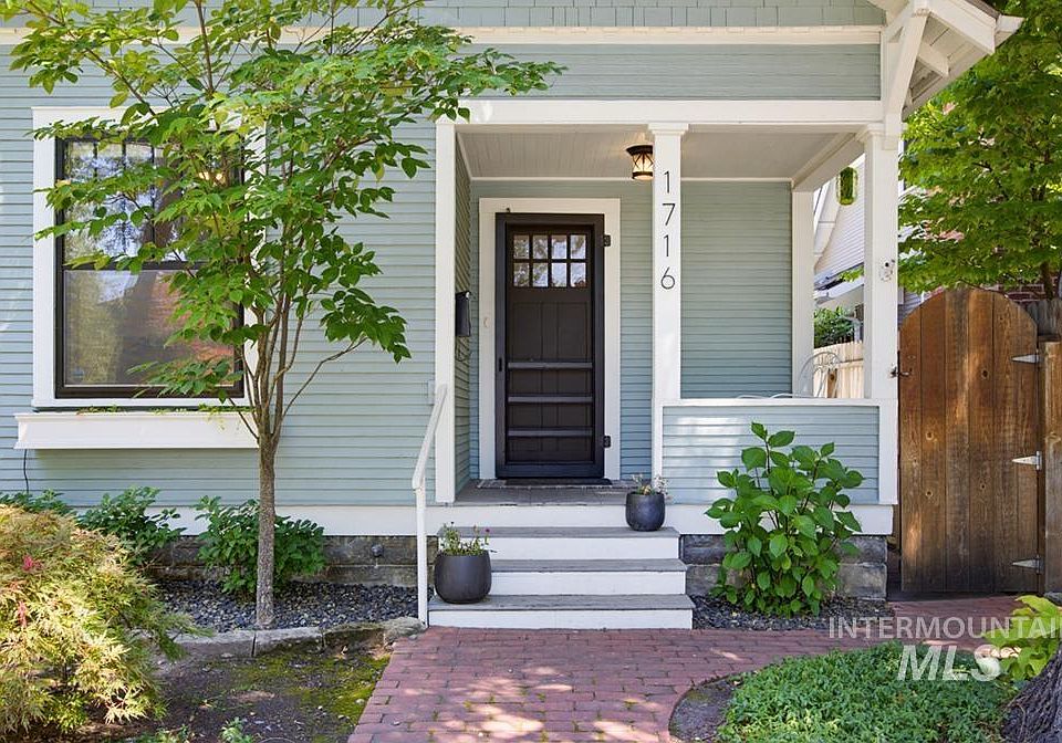 1st image of 1716 N 13th St