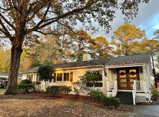 823 Merrie Rd, Raleigh, NC 27606