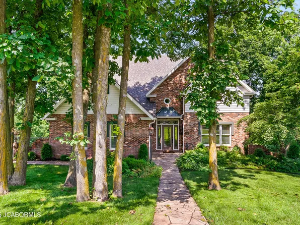 236 Westpoint Ct, Jefferson City, MO 65109