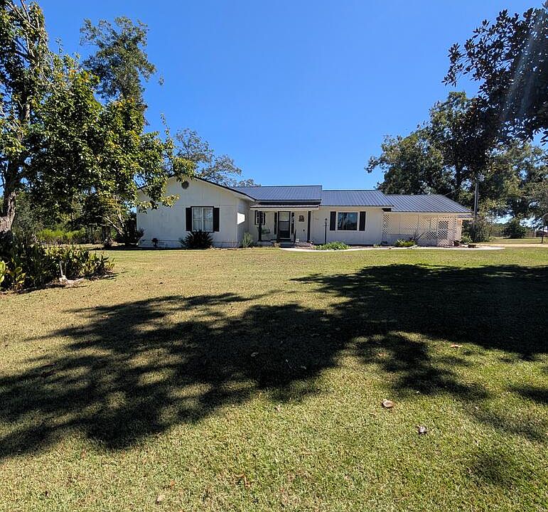 1st image of 360 Wildwood Rd