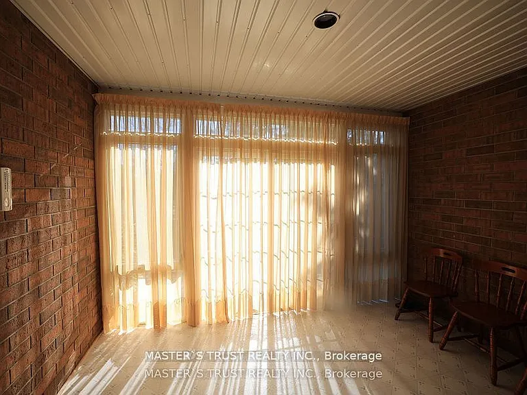 784 Gordon St #6 — Photo 17