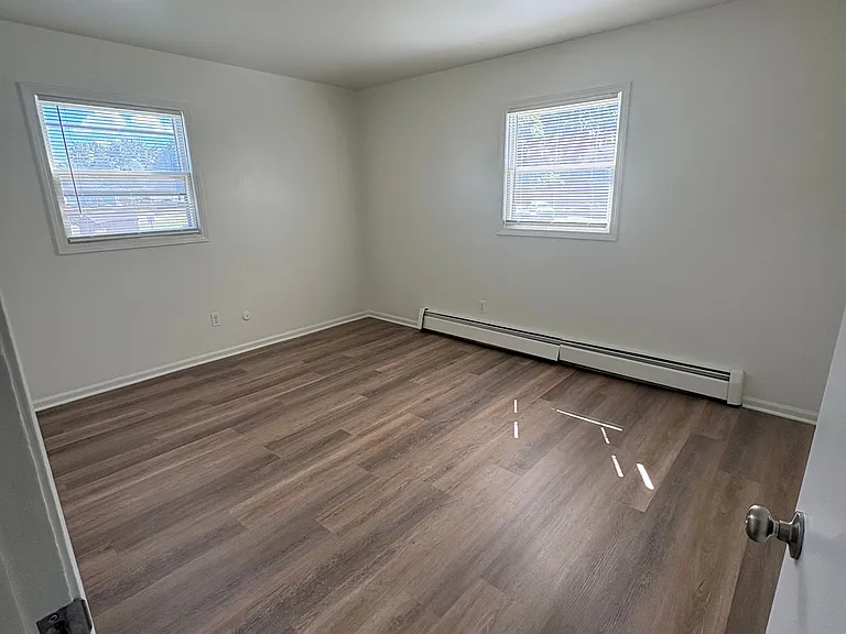 620 56th St SE #8 — Photo 10
