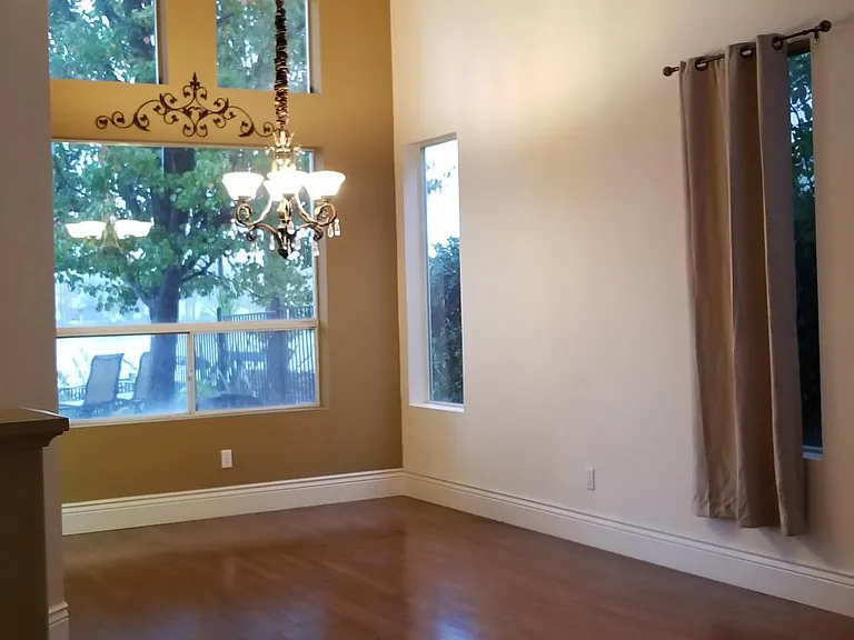 3423 E Island Ct — Photo 11