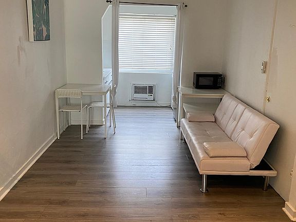 3rd image of 1200 Pennsylvania Ave APT 12