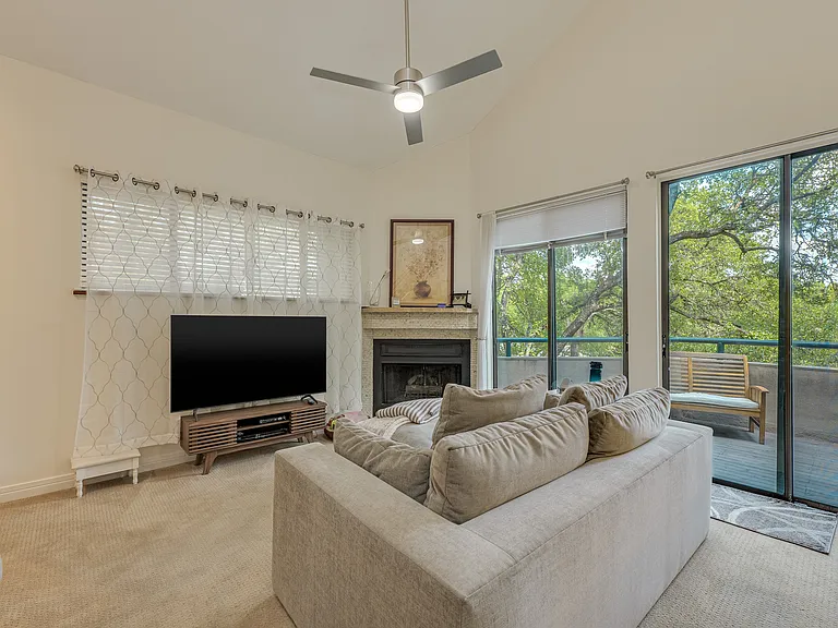 1735 Spyglass Dr #112 — Photo 6