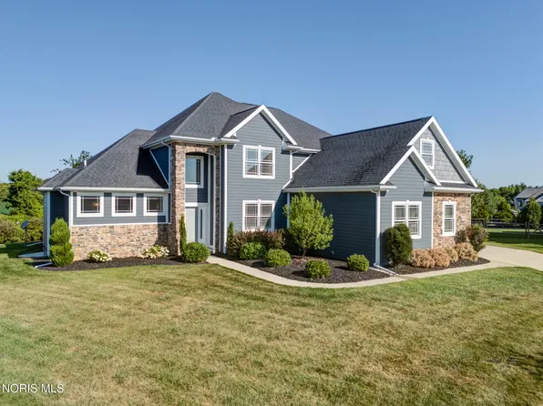 8740 Treviso Cir, Monclova, OH 43542
