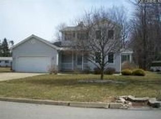 115 Ruth Ave, Cortland, OH 44410