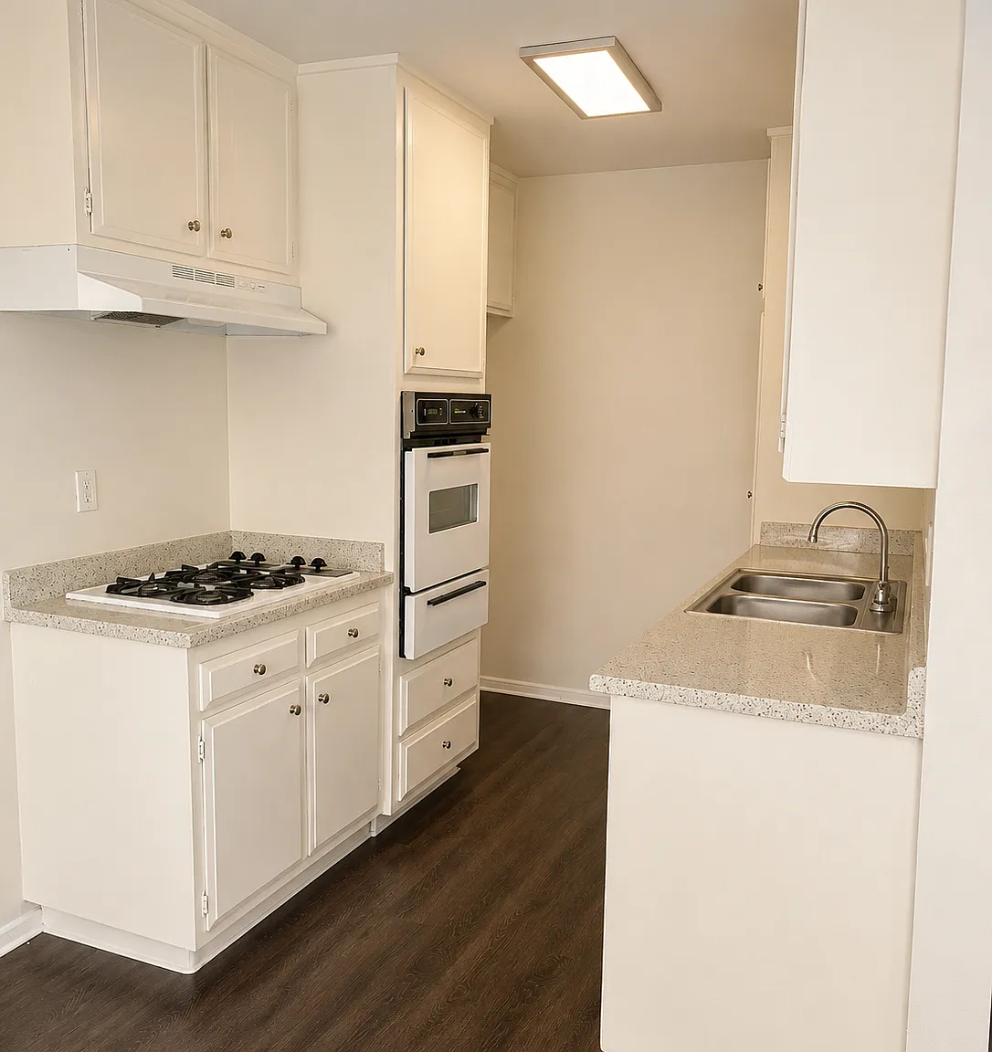 120 E Chestnut St — Photo 3