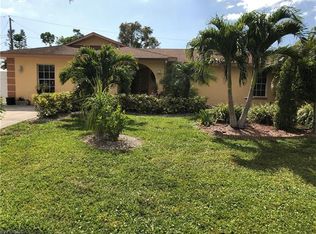 1701 52nd Ter SW, Naples, FL 34116
