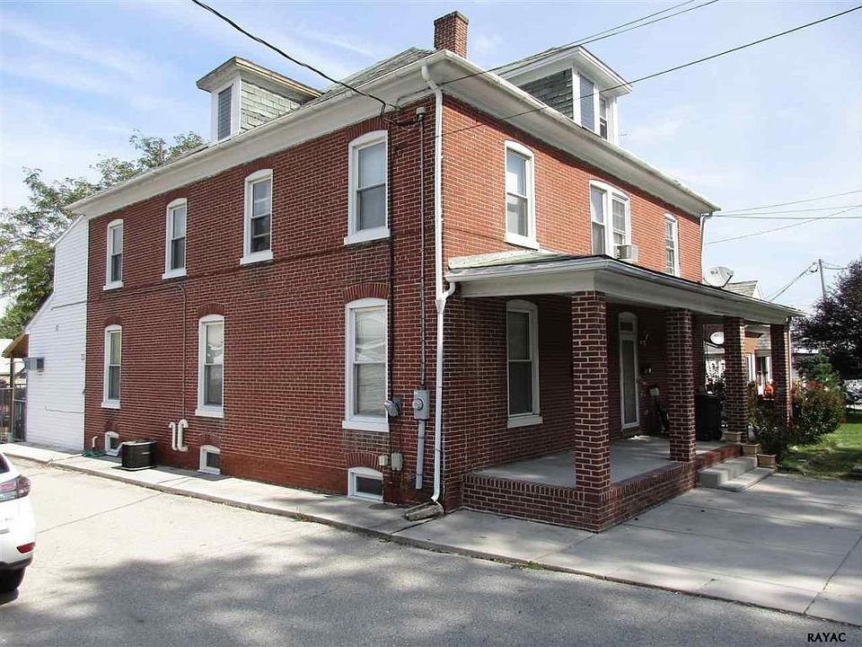 1st image of 222 Lincolnway E