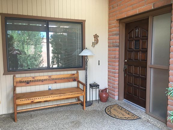 Covered entryway