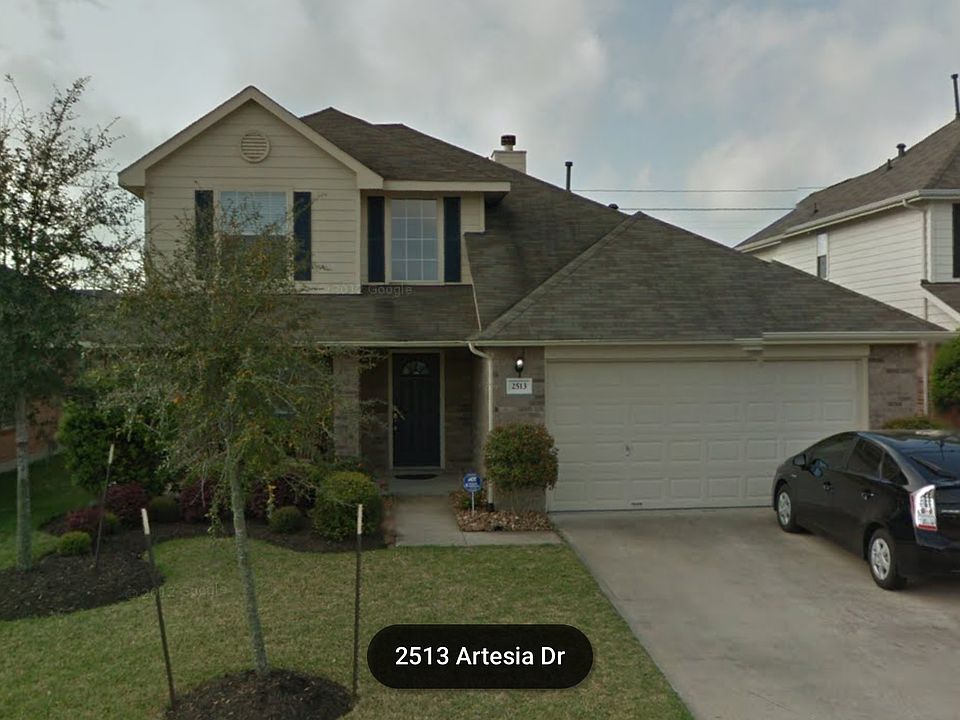 1st image of 2513 Artesia Dr