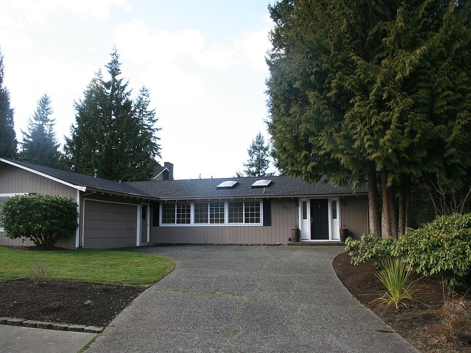 1st image of 18510 NE 20th Pl