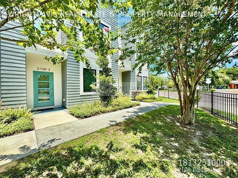 2108 E 22nd Ave #3 — Photo 3