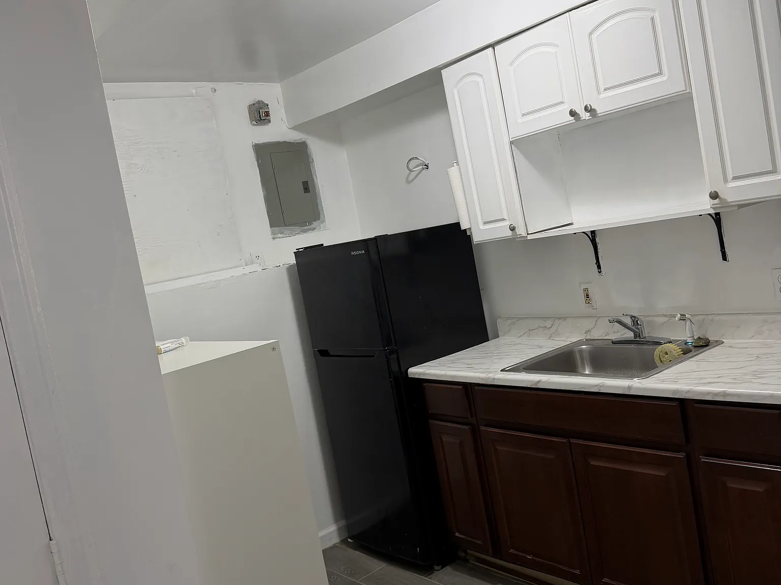 Studio, 900 sqft, $800 — Photo 1