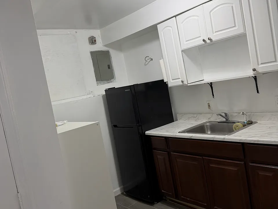14 Mickardan Ct