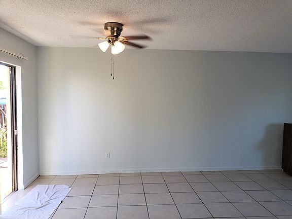 3rd image of 4752 SE Ebbtide Ave #4752