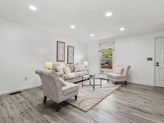 5th image of 6586 Centennial Dr
