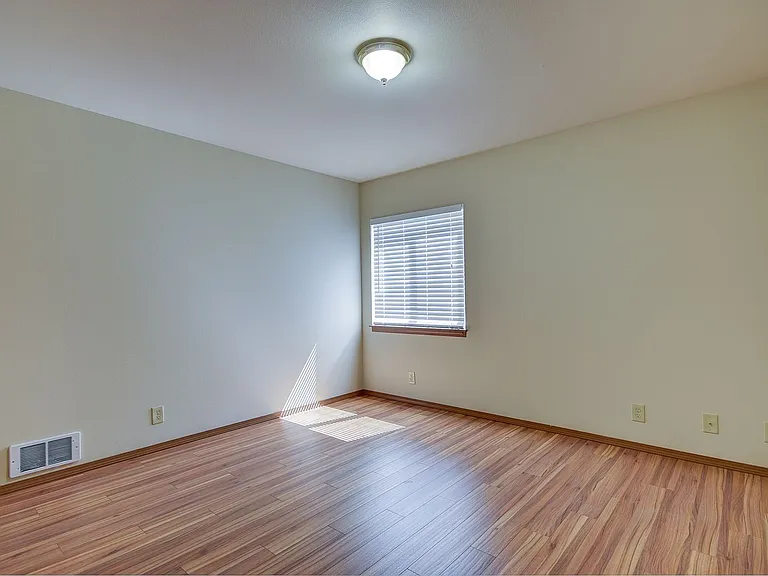 M0833 Arbor Terrace Condo's — Photo 36