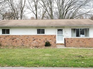 5679 Chagrin Dr, Mentor On The Lake, OH