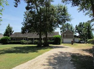 117 Plantation Dr, Waller, TX 77484