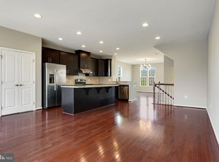 5301 Stream Bank Ln, Greenbelt, MD