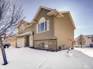 408 Rodeo Dr NW, Isanti, MN 55040