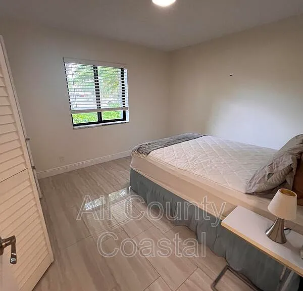 2500 Presidential Way #103 — Photo 14