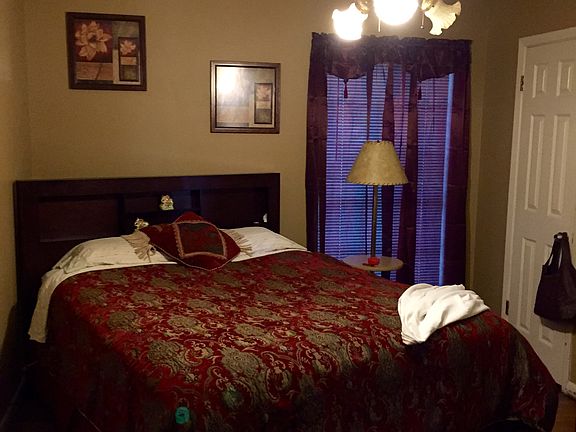4th image of 5068 Darlington Dr