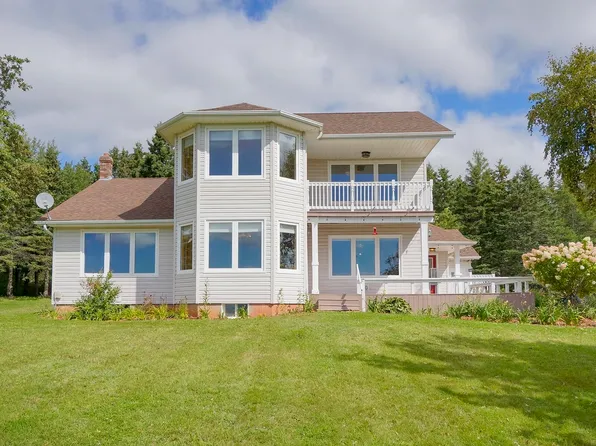 123 Sandy Point Rd, Hampton, PE C0A 1J0