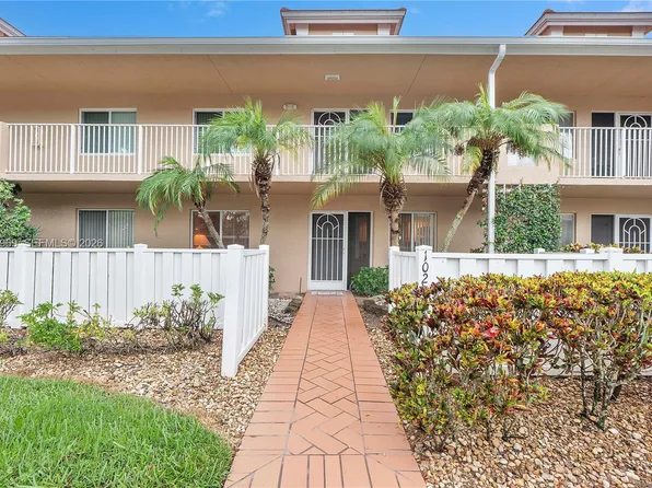 5952 Regal Glen Dr APT 102, Boynton Beach, FL 33437