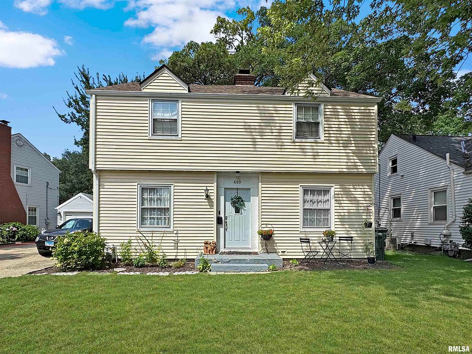 1st image of 609 N Iris Ct