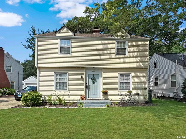 609 N Iris Ct, West Peoria, IL 61604