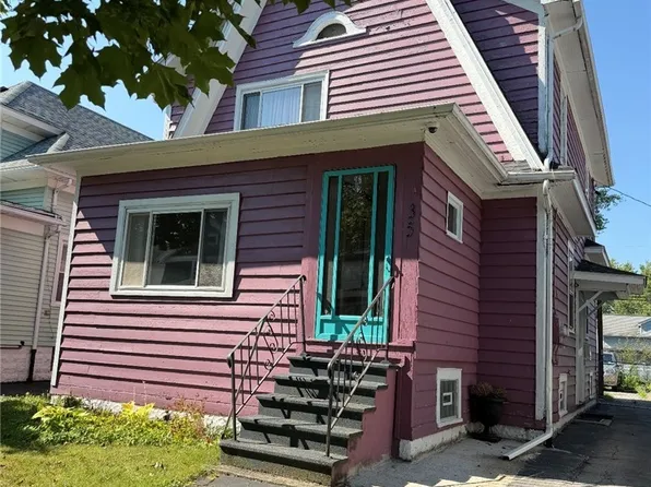 35 Brinton St, Buffalo, NY 14214