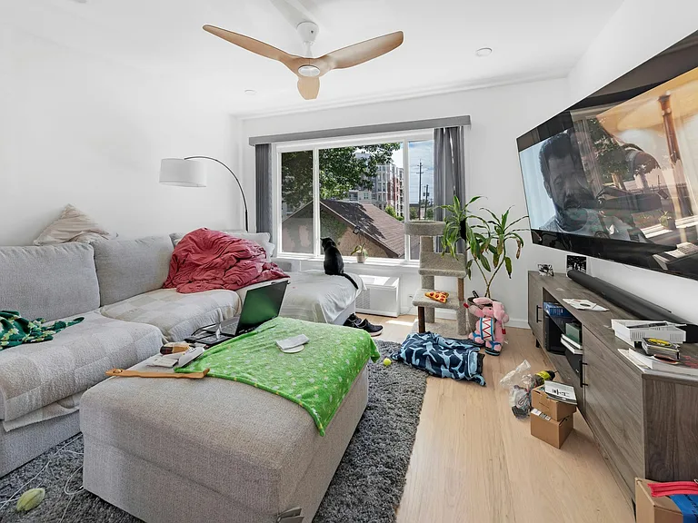 228 Johnson Ave #5 — Photo 7