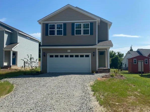 935 W Illinois Avenue, Southern Pines, NC 28387