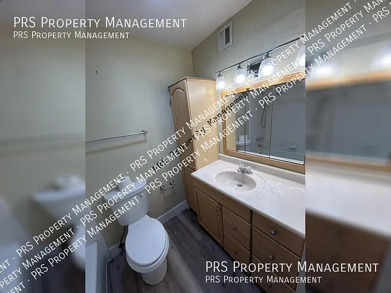 5100 N Miller Rd #11 — Photo 29