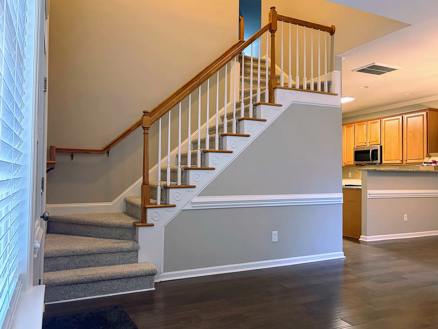 341 Bayleigh Ct — Photo 4