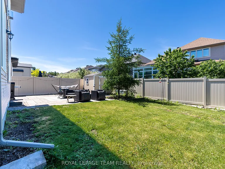 512 Breccia Hts — Photo 45